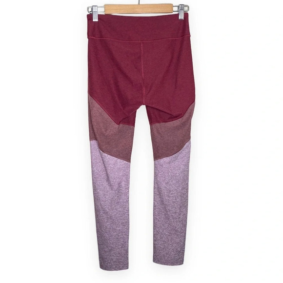Outdoor Voices Berry Pink Purple Springs 7/8 Tight Leggings Size Medium - Picture 10 of 12
